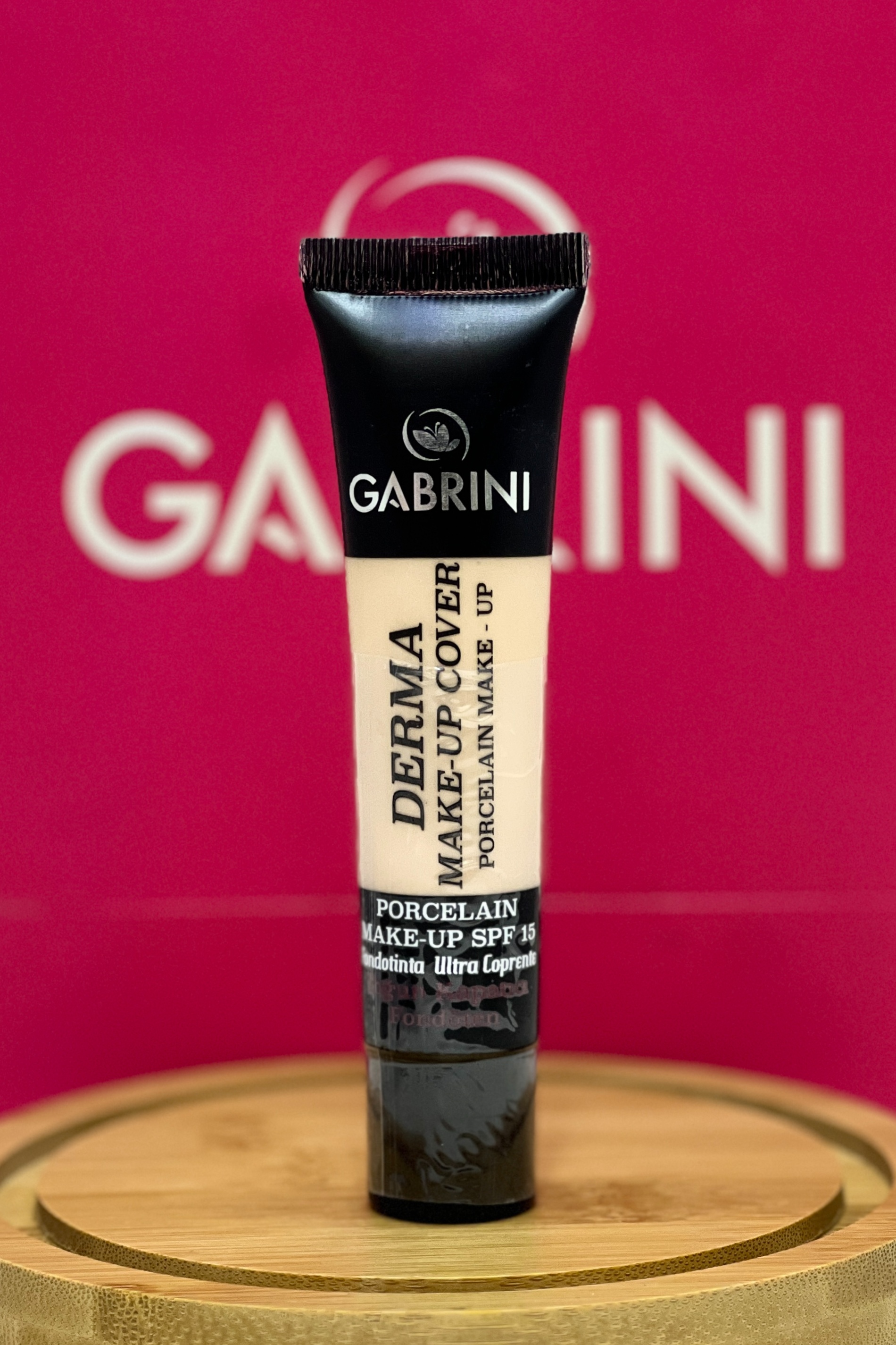 کرم پودر تیوپی فول کاور ضد آب 40 میل گابرینی GABRINI